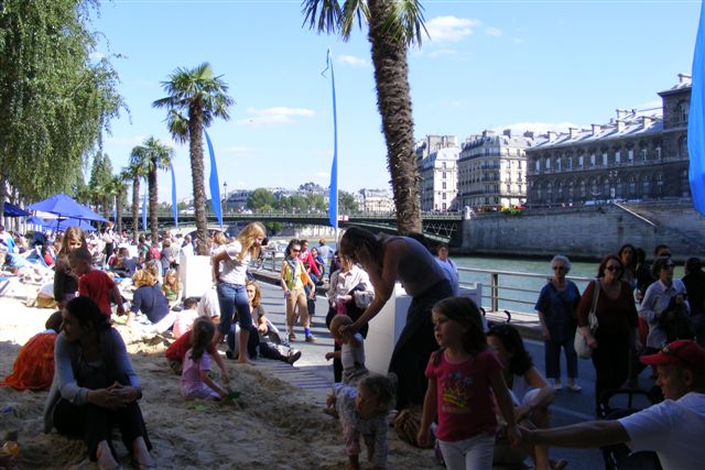 Parisplage2008Parisbeach 109.jpg
